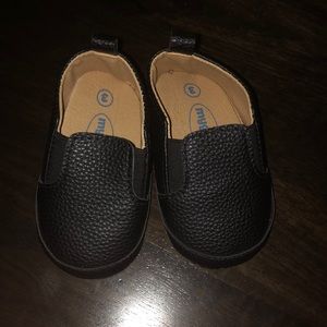 Black dress shoe size 3